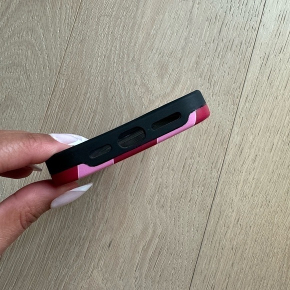 The Beatles iPhone 15 pro max Case - Picture 5 of 7